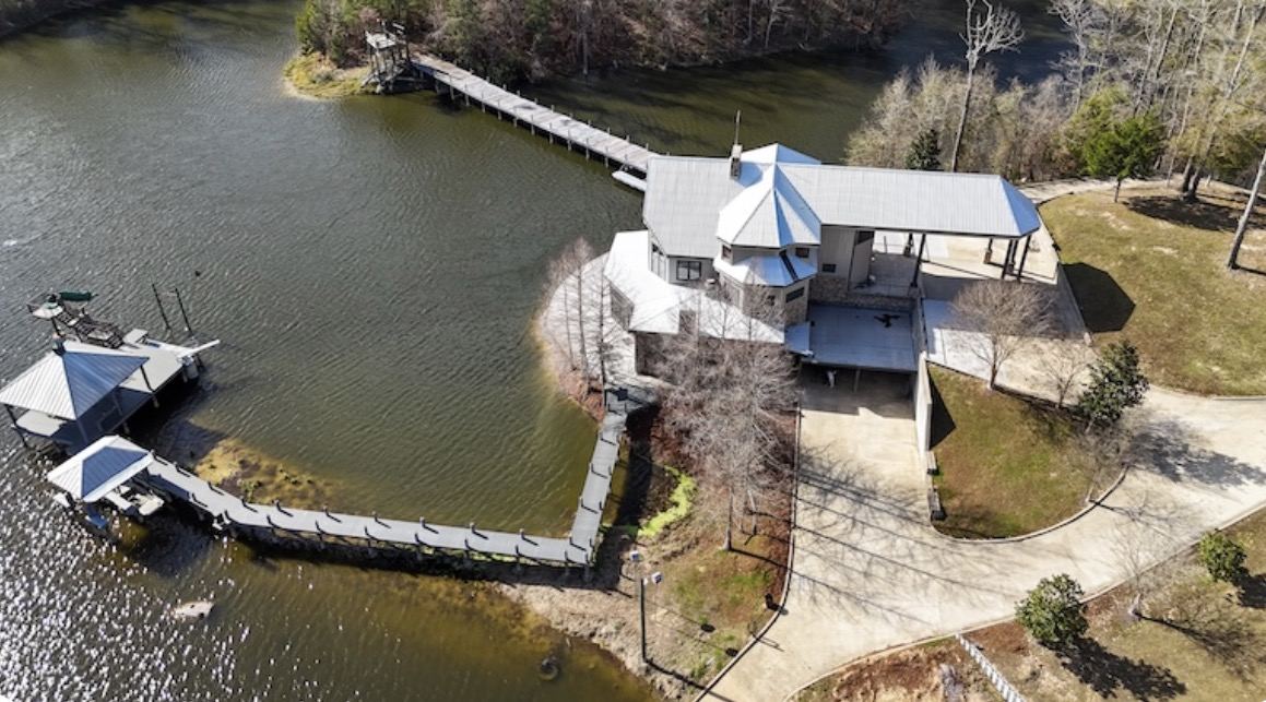 Aerial view of the lodge and waterfront
